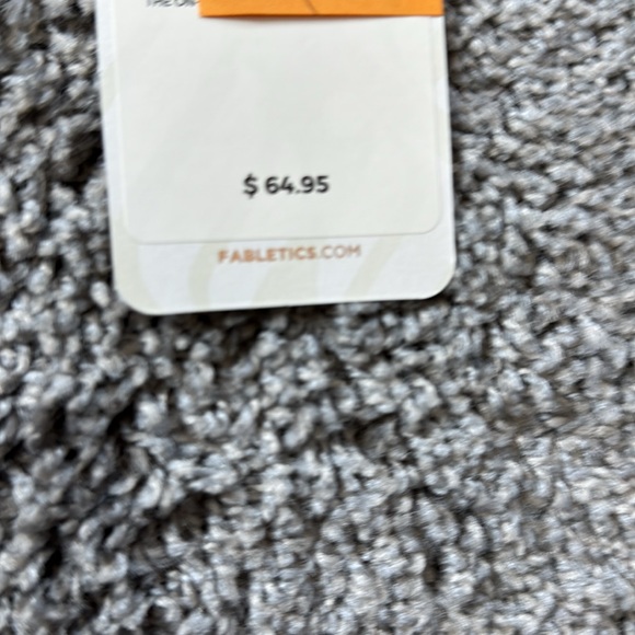 NWT Fabletics On The Go Leopard Print Bra Activewear XL Small - Picture 4 of 4